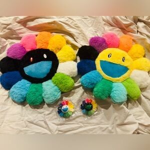 Takashi Murakami Rainbow Flower Bundle Set!